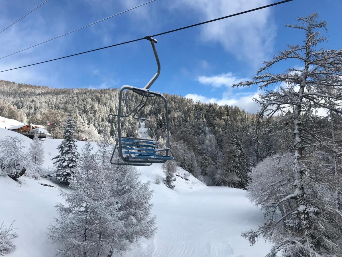Alpenparadies Gampel-Bratsch Exterior foto