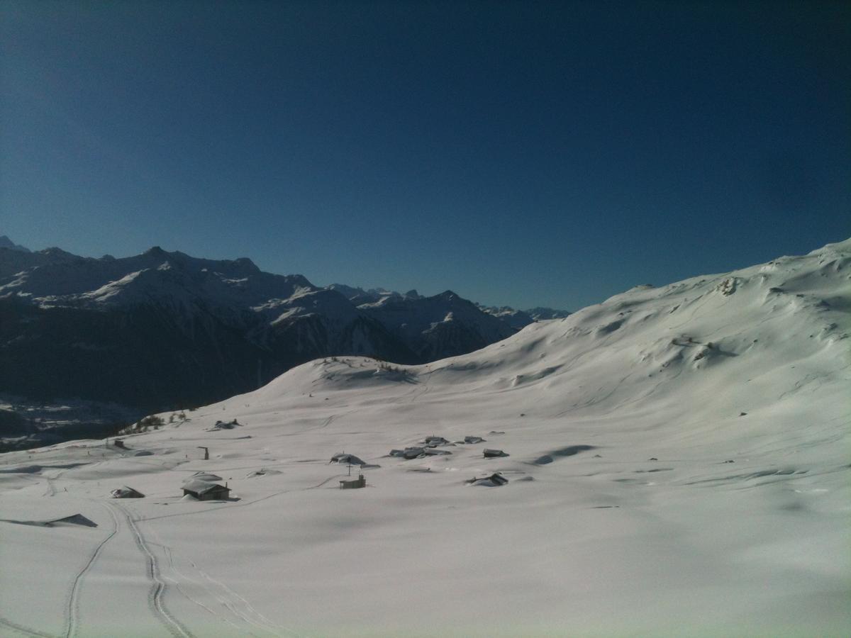 Alpenparadies Gampel-Bratsch Exterior foto